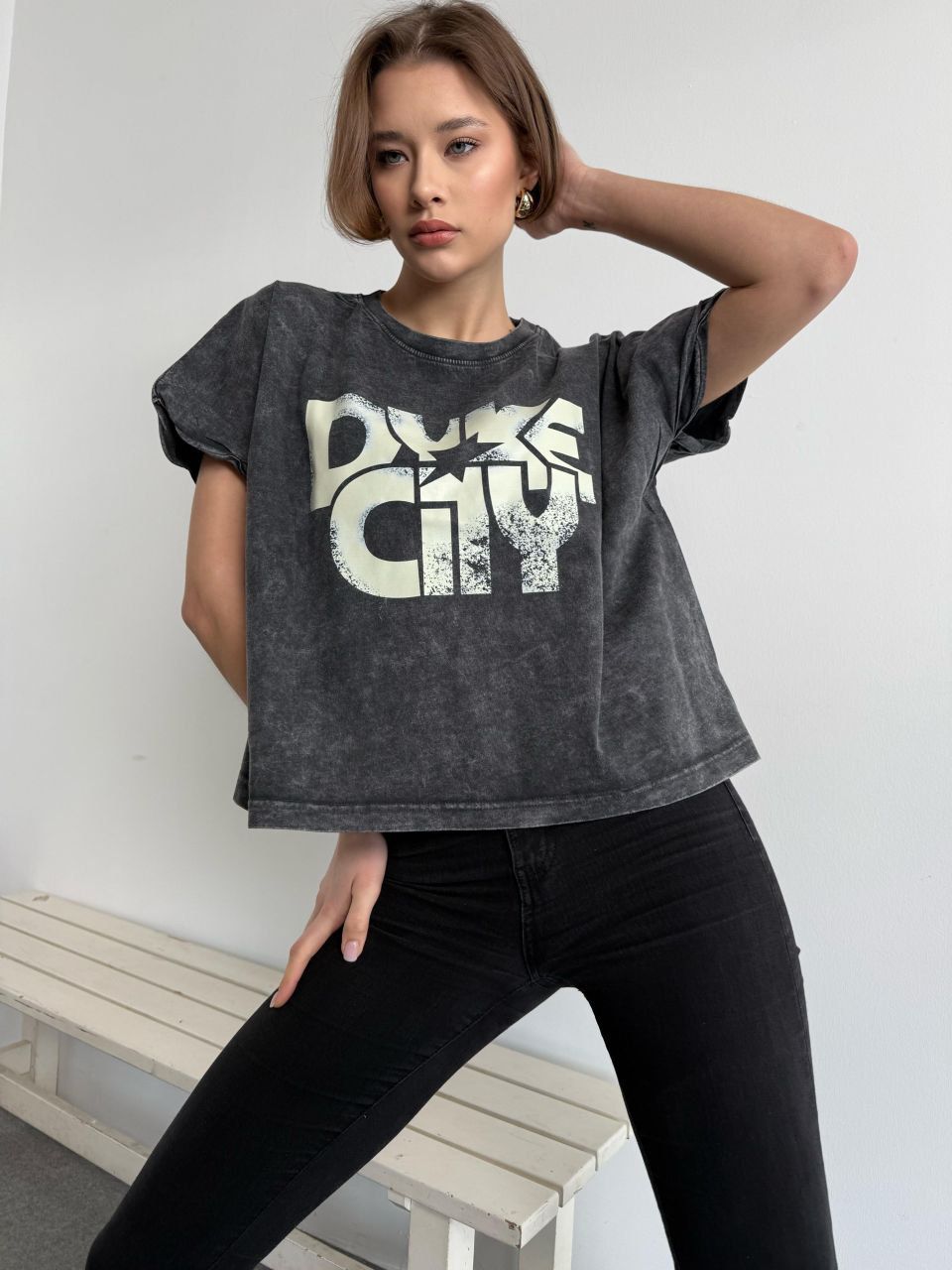 Crop topas"DYKE CITY"