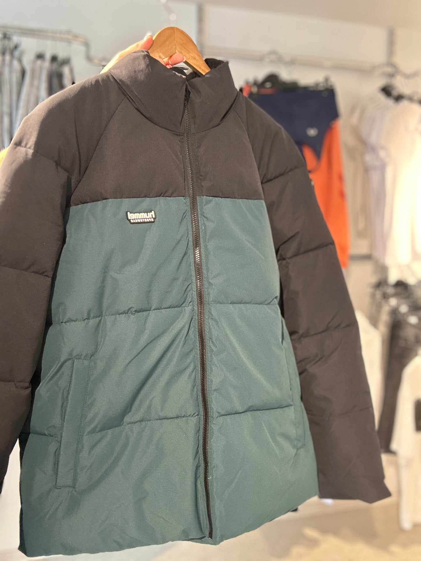 Unisex striukė
