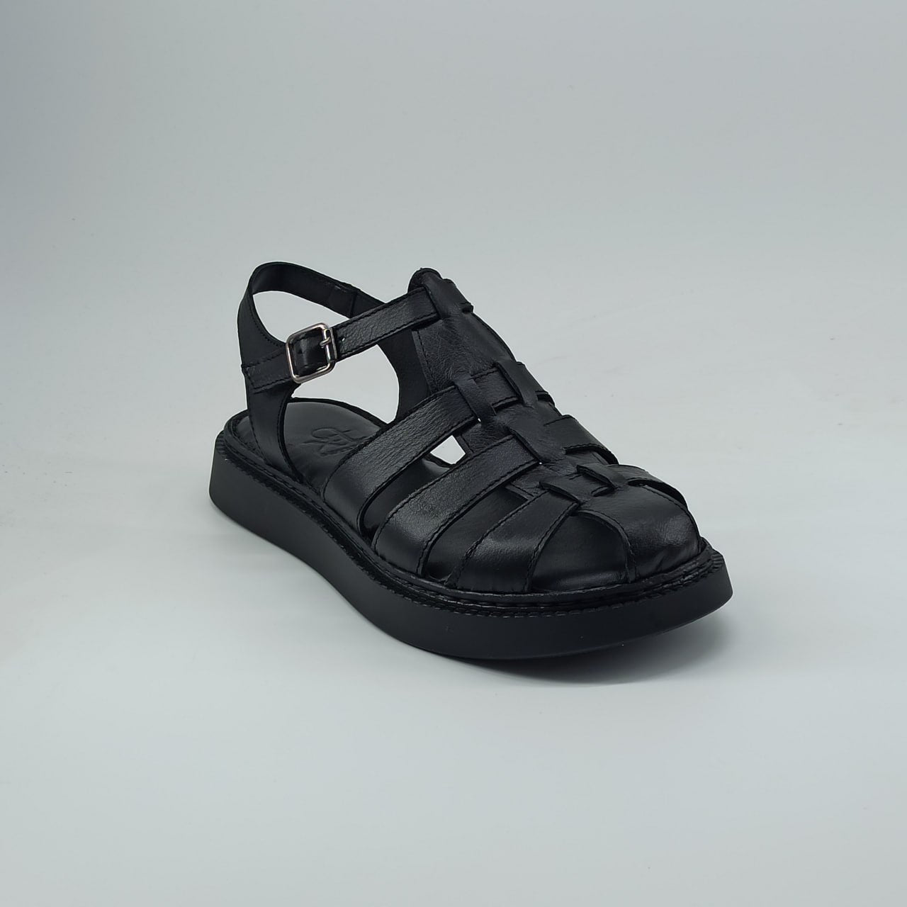 Natūralios odos basutės