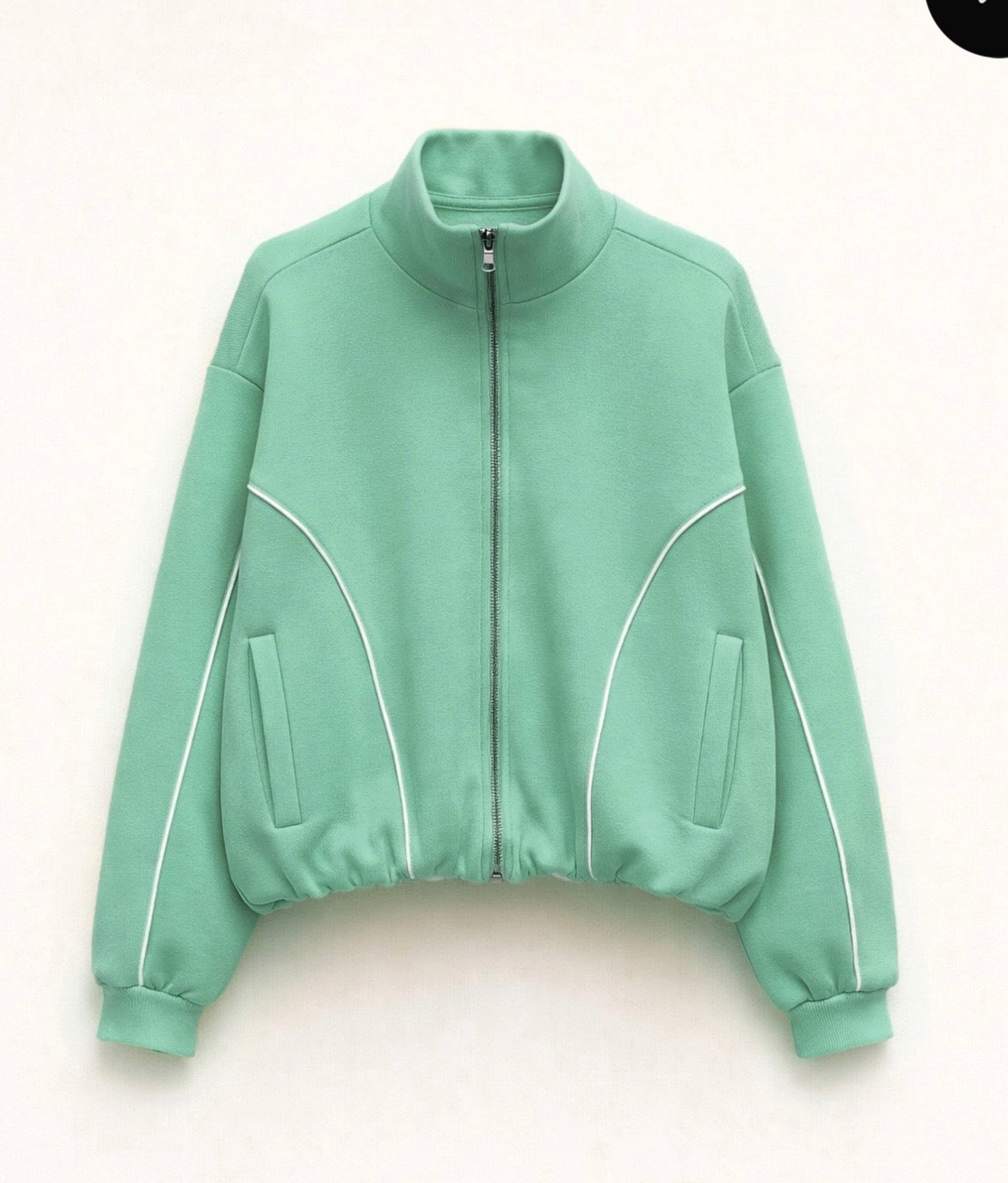 Bomber stiliaus džemperis