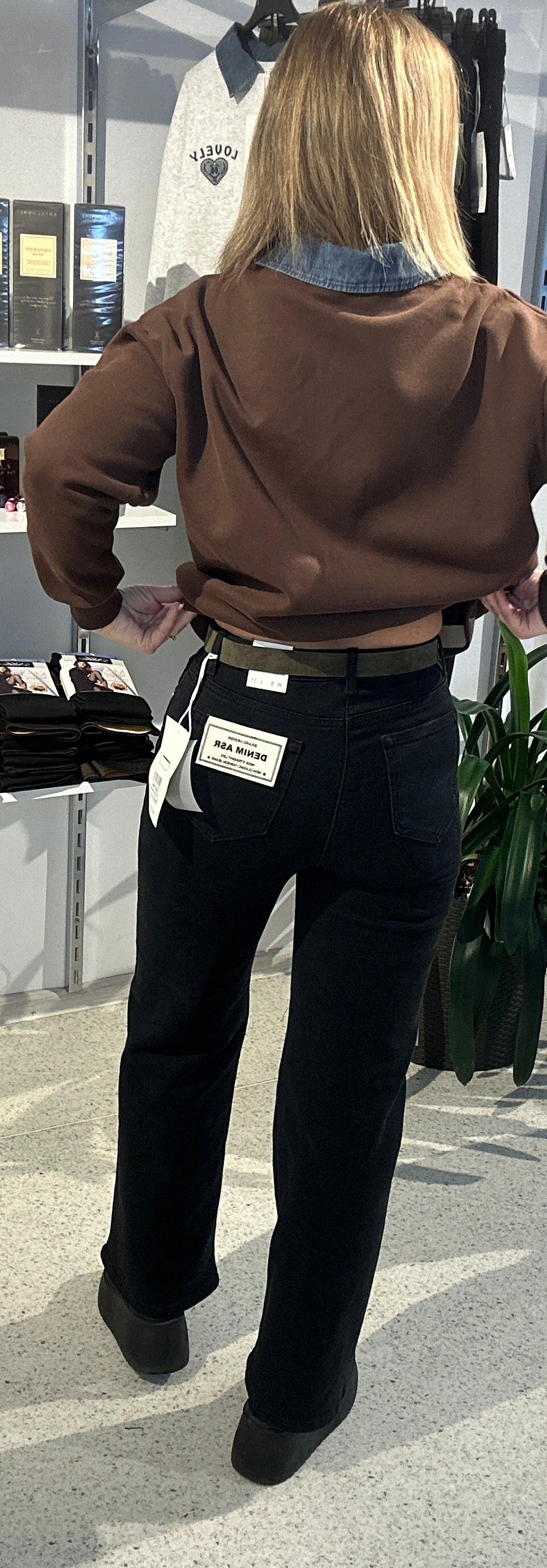 Tiesaus modelio klasikiniai džinsai