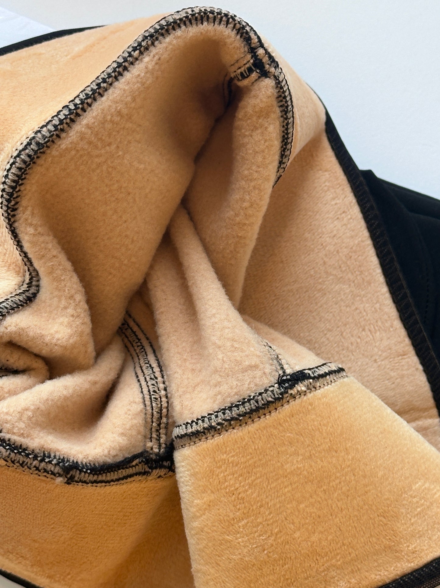 Šiltos pėdkelnės-natūralus efektas