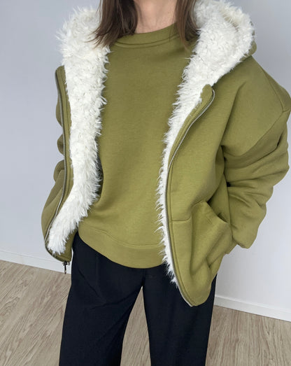 Stilingas džemperis