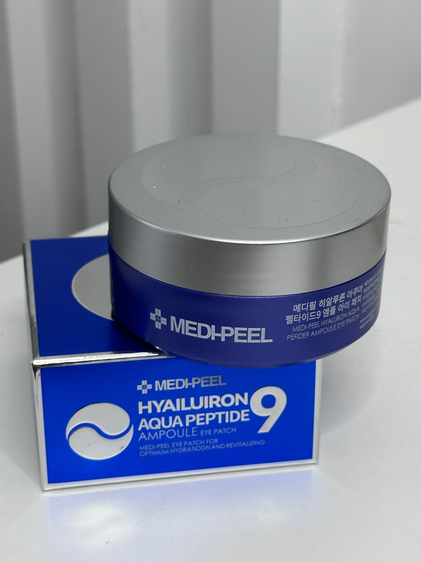 MEDI-PEEL Hyaluron Aqua Peptide 9 Ampoule Eye Patch paakių pagalvėlės