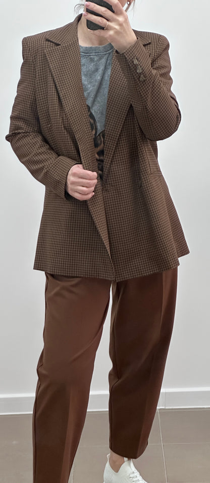 Stilingas švarkas "KAROL"