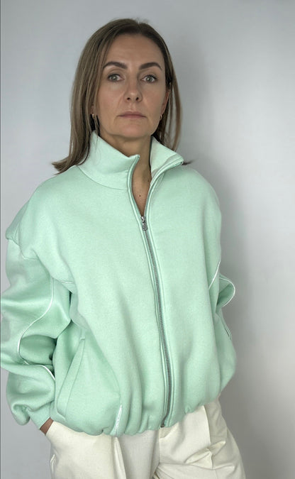 Bomber stiliaus džemperis