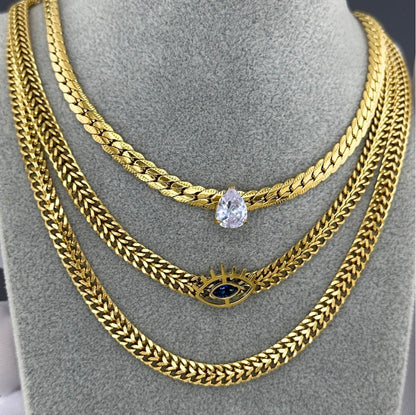 Grandinėlė su apsaugos simboliu „Evil Eye“, 18K auksu dengtas plienas