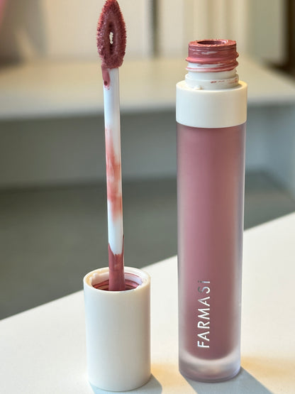 Matiniai skysti lūpų dažai 02 AU NATURAL 4ml
