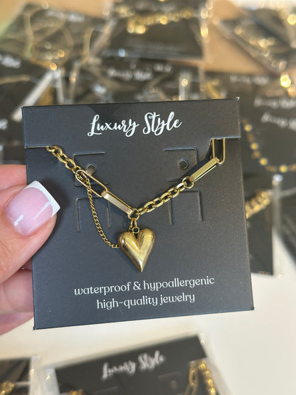 Apyrankė „Širdelė“, 18K auksu padengtas plienas.